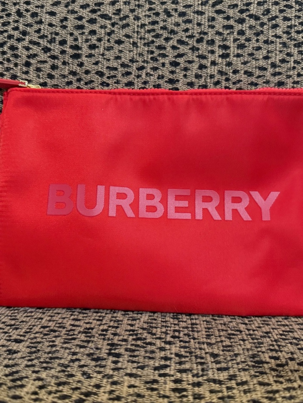 Burberry Beauty gift-with-purchase Red Nylon Pouch with Gold Hardware